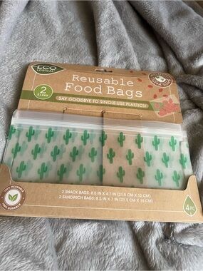 Eco Logical Reusable 4 Food Bags, 100% Reusable/Durable, BPA Free, new in pkg.